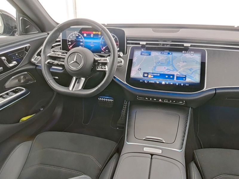 Fahrzeugabbildung Mercedes-Benz E 450 d 4M T AMG AHK+FahrassPak+StdHz+Burmester
