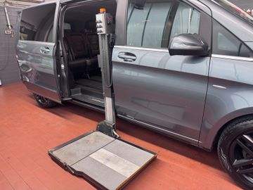 Mercedes-Benz V220CDI AVANTG/EDITION extralang Rollstuhlbühne, Bild 7