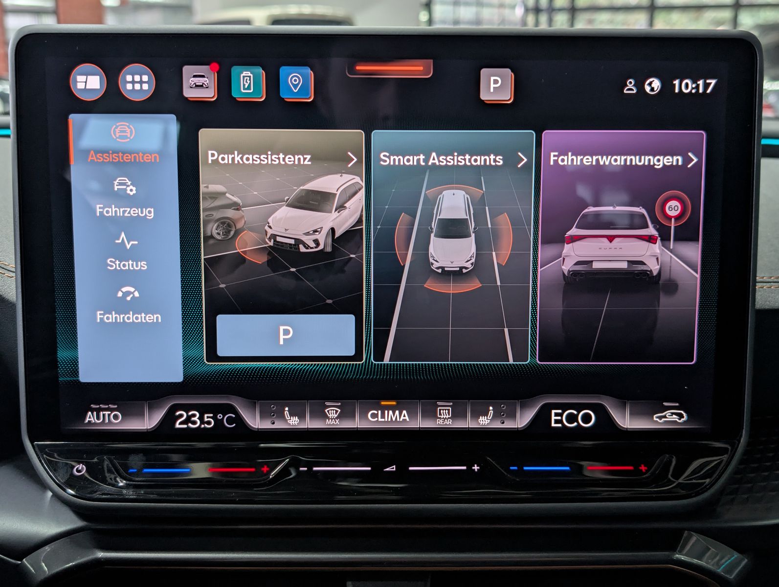 Fahrzeugabbildung CUPRA Leon 1.5 e-Hybrid PLUG-IN LED INTELIG-DRIVE EDGE