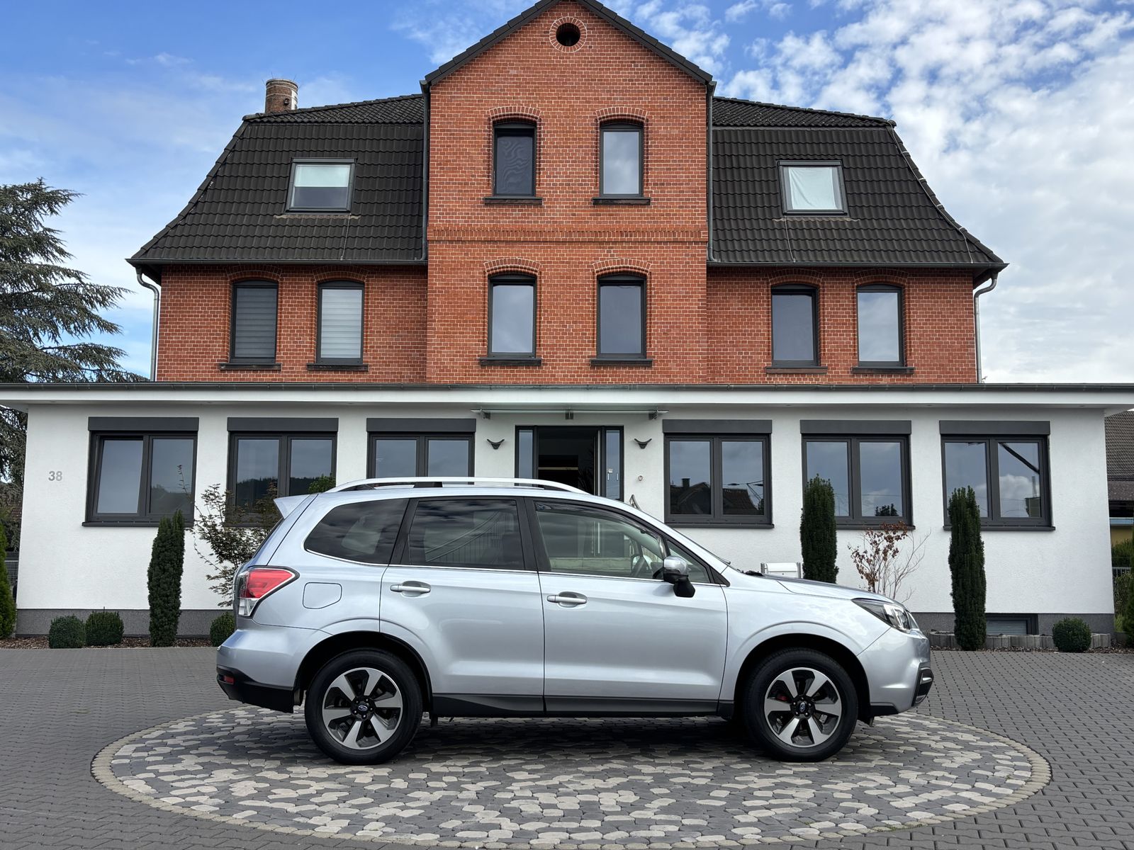 Subaru Forester Platinum LED ACC NAV PANO MEM 4xSHZ