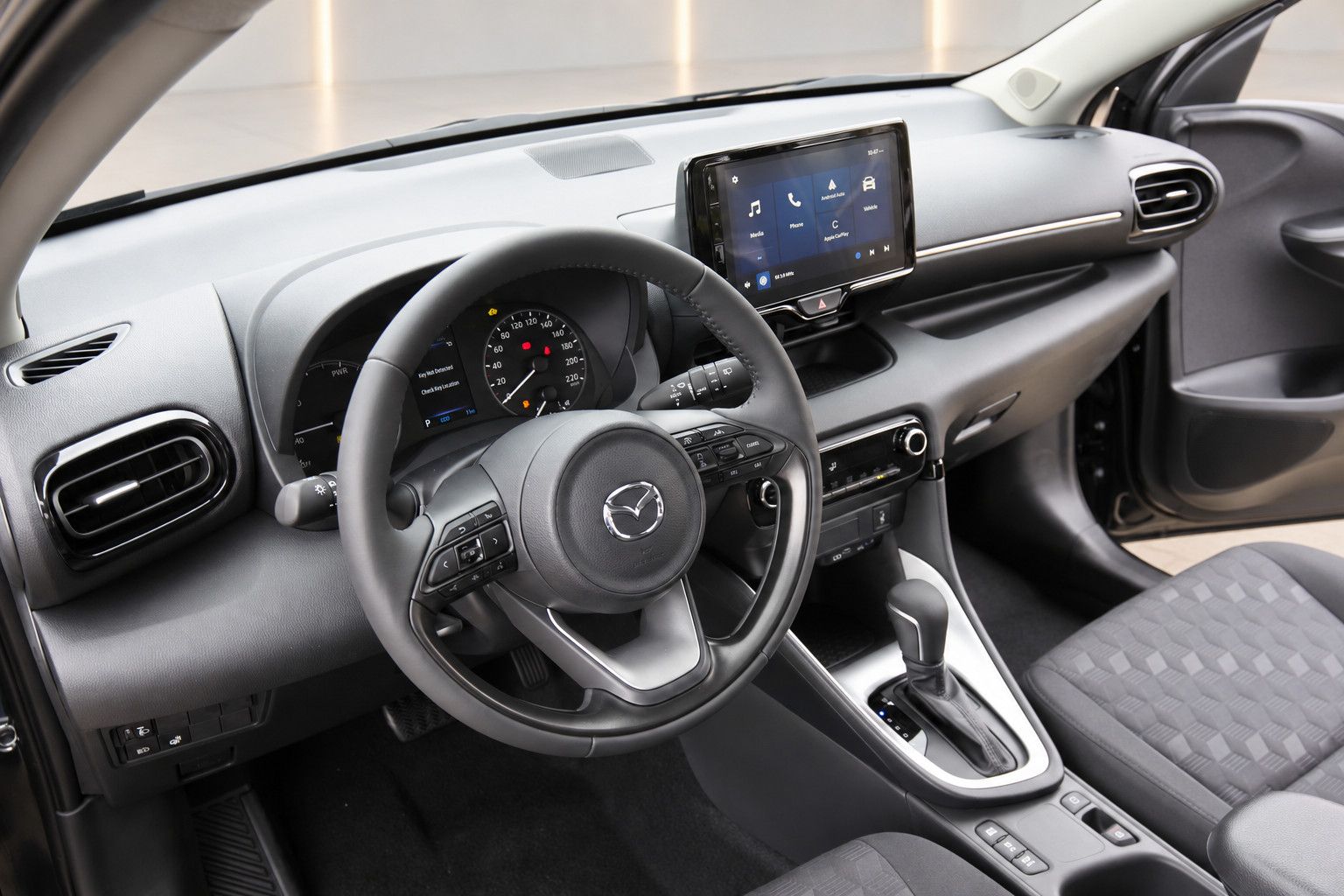 Mazda 2 Hybrid - Bild 7