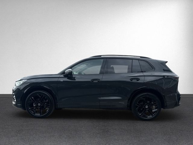 Tiguan 1.5 eTSI DSG R-LINE PANO+360°+IQ.LIGHT+HE