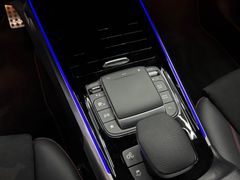 MERCEDES-BENZ GLB 35 AMG*CAM*AMBIENTE*AHK*ACC*NIGHT*SOUND*LED*