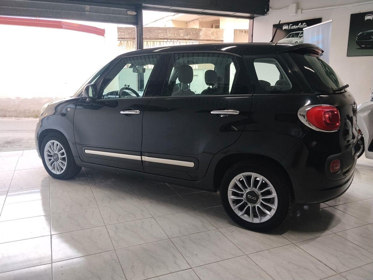 Fiat 500L 2014 — photo 10