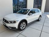 Volkswagen Passat Alltrack 2.0 TDI SCR 140kW DSG 4MOT A... - Gebrauchtwagen in Tschechische Republik