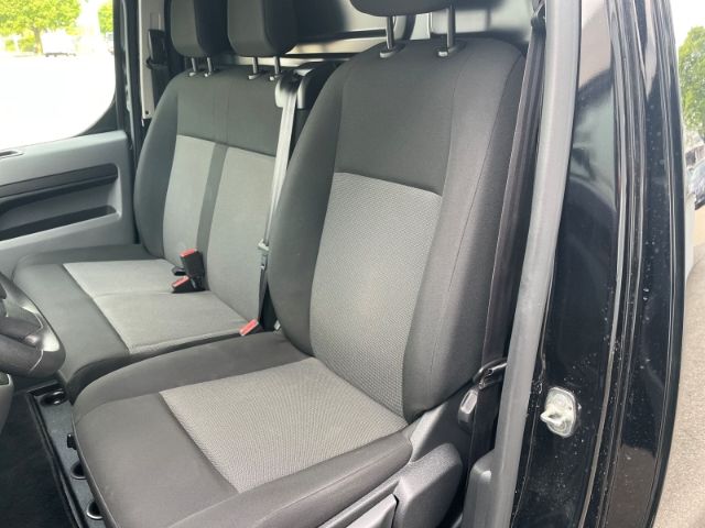 Fahrzeugabbildung Citroën Jumpy Kasten 2.0 BlueHDi 145 Club M-L2H1 Navi, T