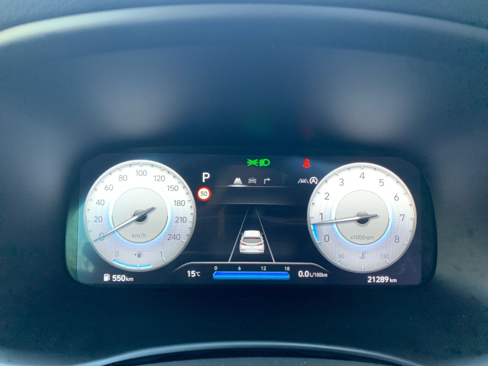 Fahrzeugabbildung Hyundai i30 Kombi 1.5 T-GDI 7-DCT Advantage Mild-Hybrid