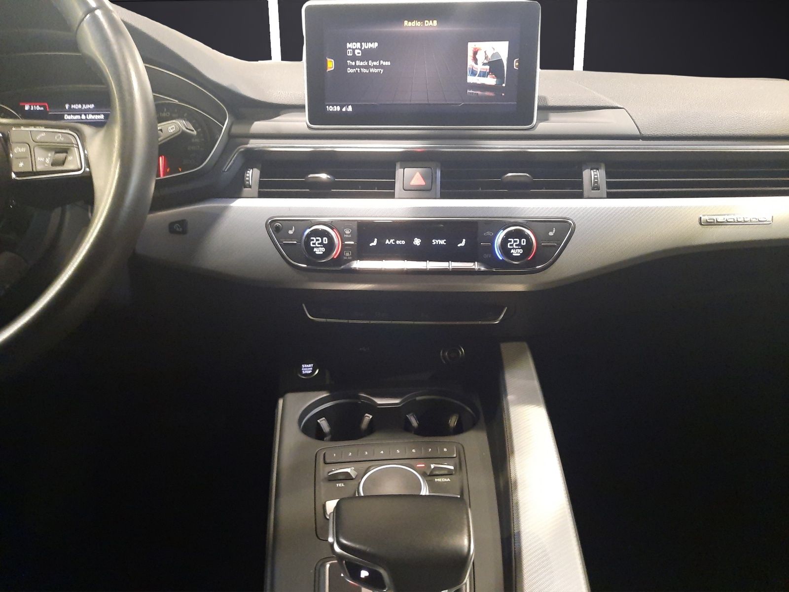 Fahrzeugabbildung Audi A4 Avant 50 TDI Q sport LED ACC PANO NAVI SOUND