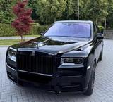 Rolls-Royce CULLINAN BLACKPACK MANSORY TIFFANY STARLIGHTFULL - scheckheftgepflegte Rolls-Royce Cullinan
