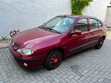 Renault Megane - gebrauchte Renault Megane aus dem Jahr 2001