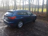 BMW X1 xDrive25d A Sport Line-nahezu Vollausstattung - BMW X1: Blau