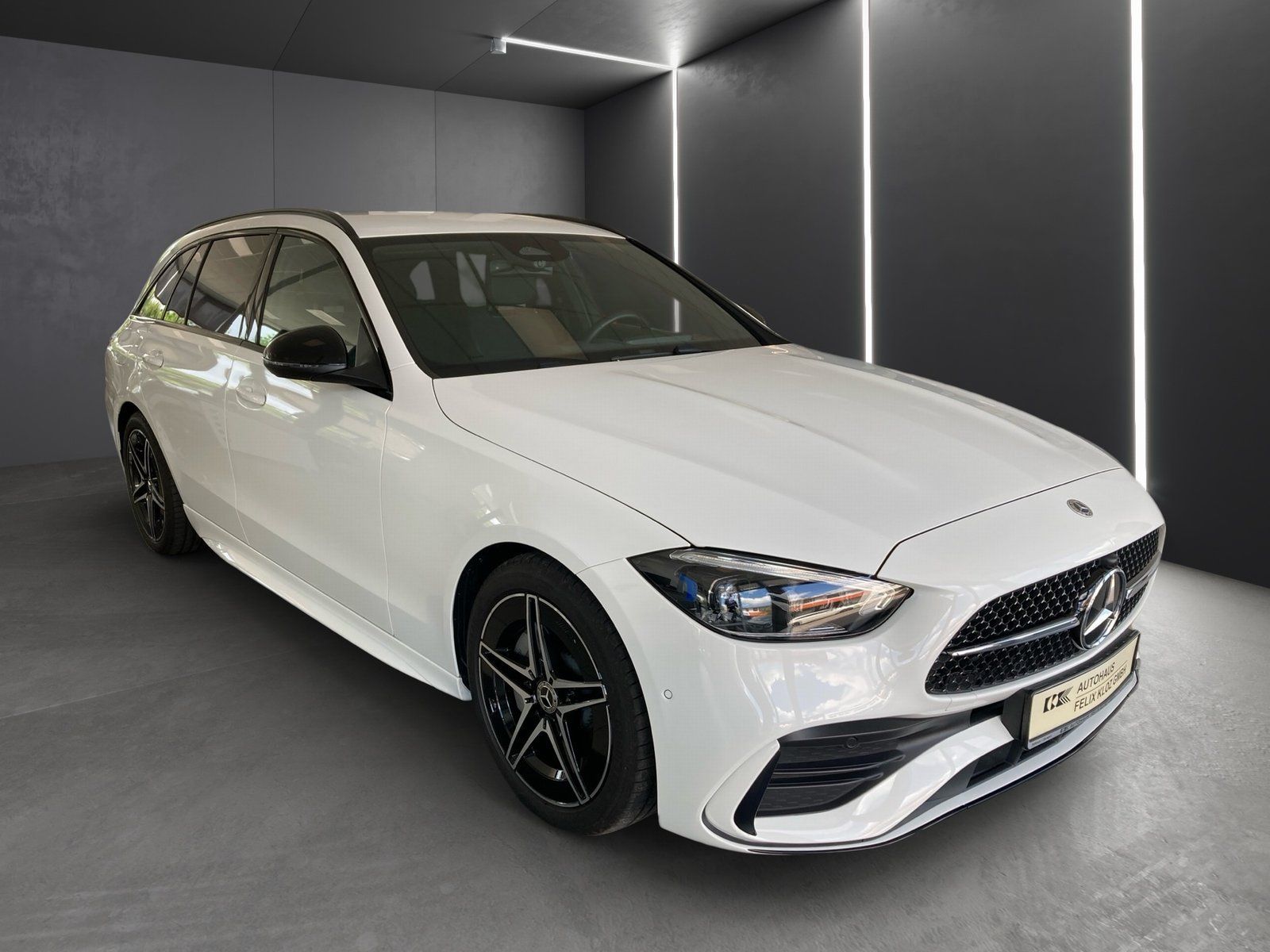 Fahrzeugabbildung Mercedes-Benz C 200 T AMG*Night*AHK*DIGITAL*Memory*Totwink*Kam