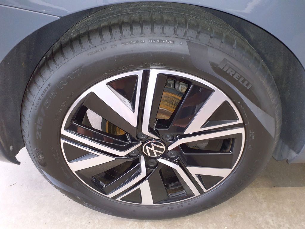Volkswagen Touran Highline 2.0 TDI SCR Tempo*Nav*PDC*RFK*SH