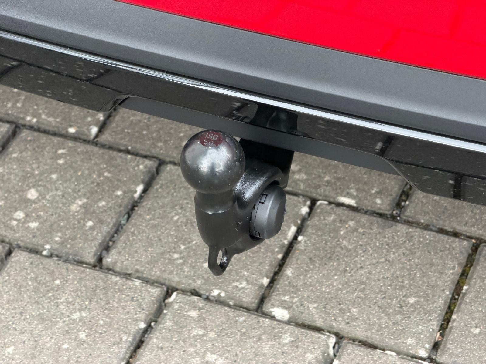 Skoda Kamiq 1.0 TSI DSG Monte Carlo (Pano,AHK,5/100)
