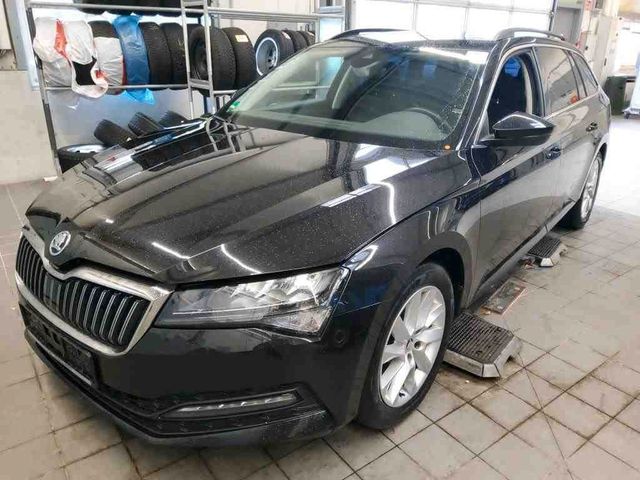 Skoda Superb Combi Ambition 4x4 2.0TDI DSH LED AHK