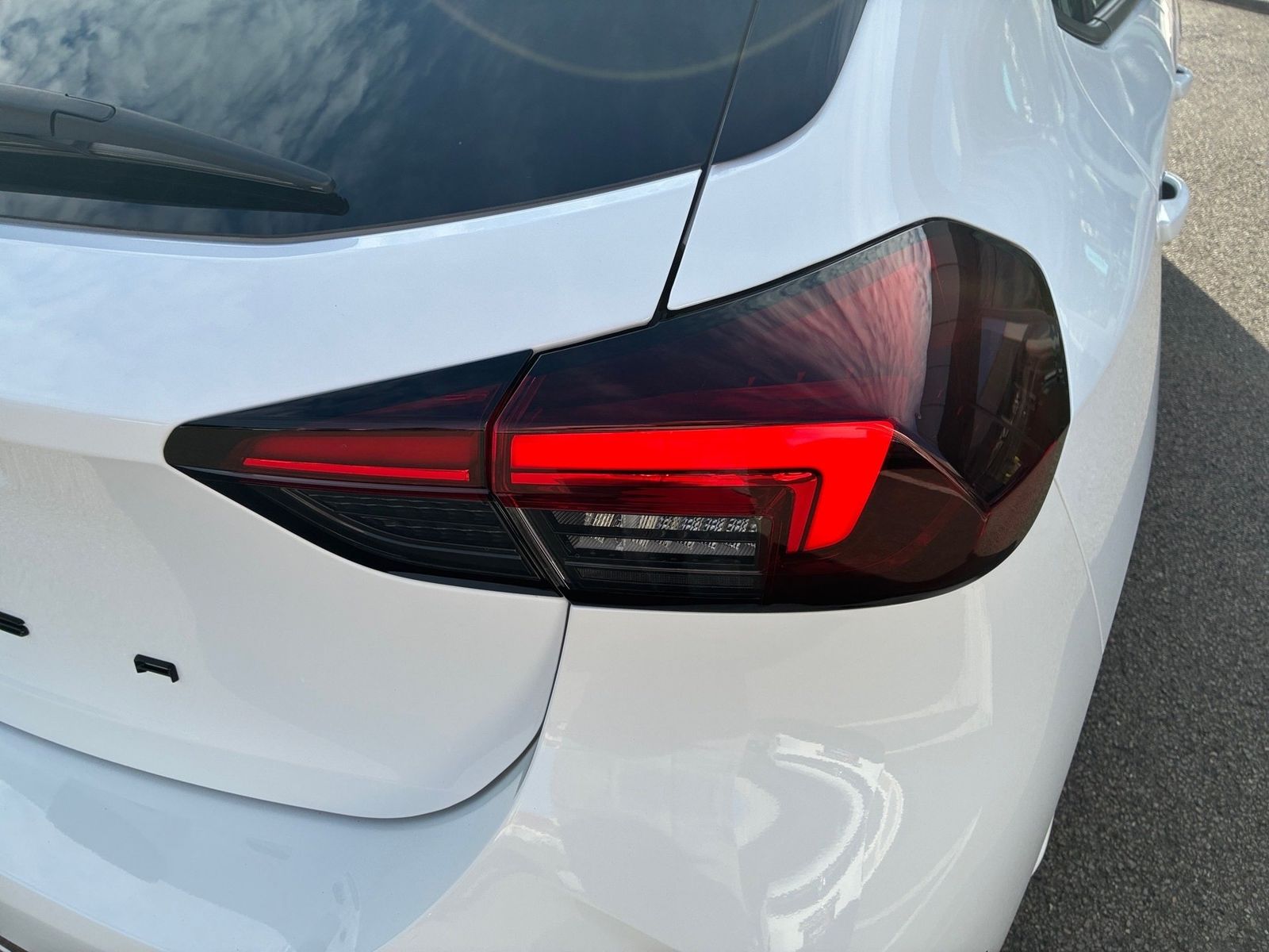 Fahrzeugabbildung Opel Corsa F 1.2 Turbo GS Kamera,LED,Navi,PDC,SHZ,LM