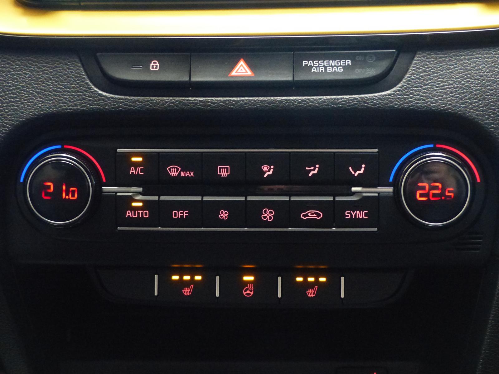 Kia XCeed Xdition 7DCT+Panodach+LED+JBL+ACC+Cam+Totw