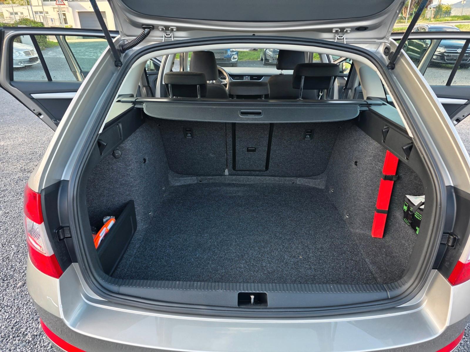 Skoda Octavia Combi Ambition