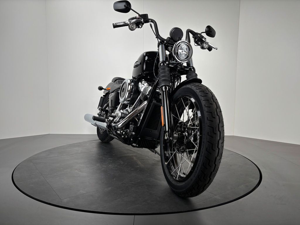 Fahrzeugabbildung Harley-Davidson STREET BOB *NEUWERTIG *5HD