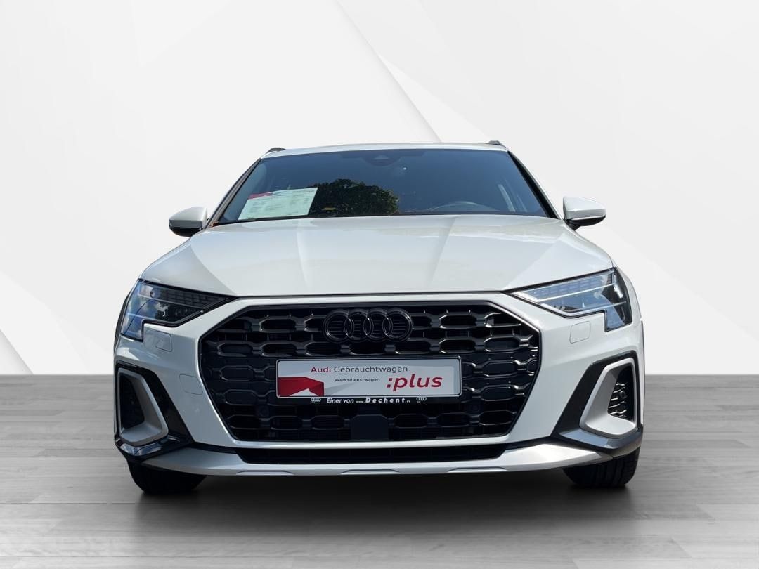 Fahrzeugabbildung Audi A3 allstreet 40 TFSI e S tronic Kamera,LED,Navi