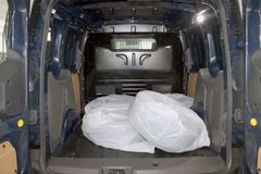 Fahrzeugabbildung Ford Transit Connect KASTEN 2x Schiebetür + PDC