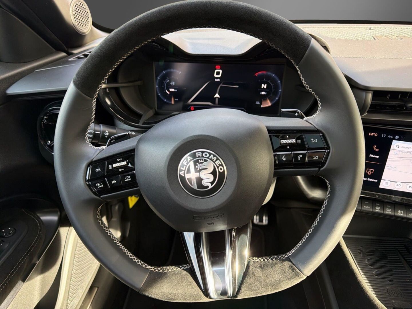 Fahrzeugabbildung Alfa Romeo Junior Ibrida 1.2 VGT 48V-Hybrid 107 kW Sport Sp