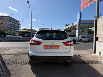 Nissan Qashqai - 5