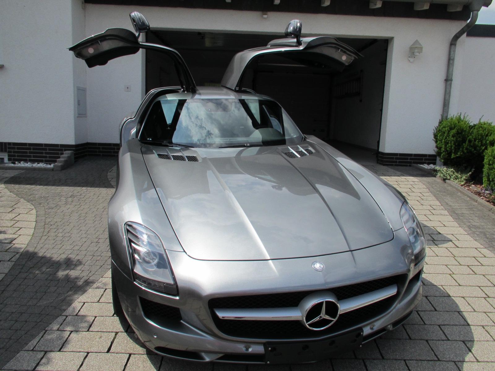 Mercedes-Benz SLS AMG Coupe,1.Hand,Keramik,B&O,Designo,7 tkm