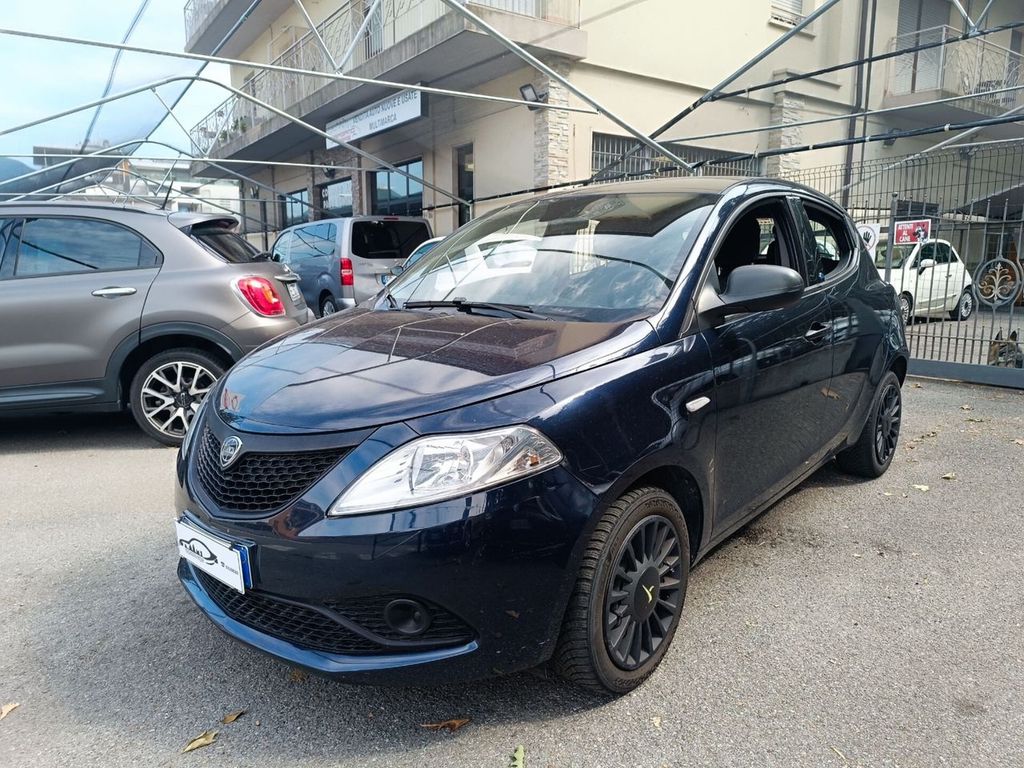 Image of Lancia Ypsilon