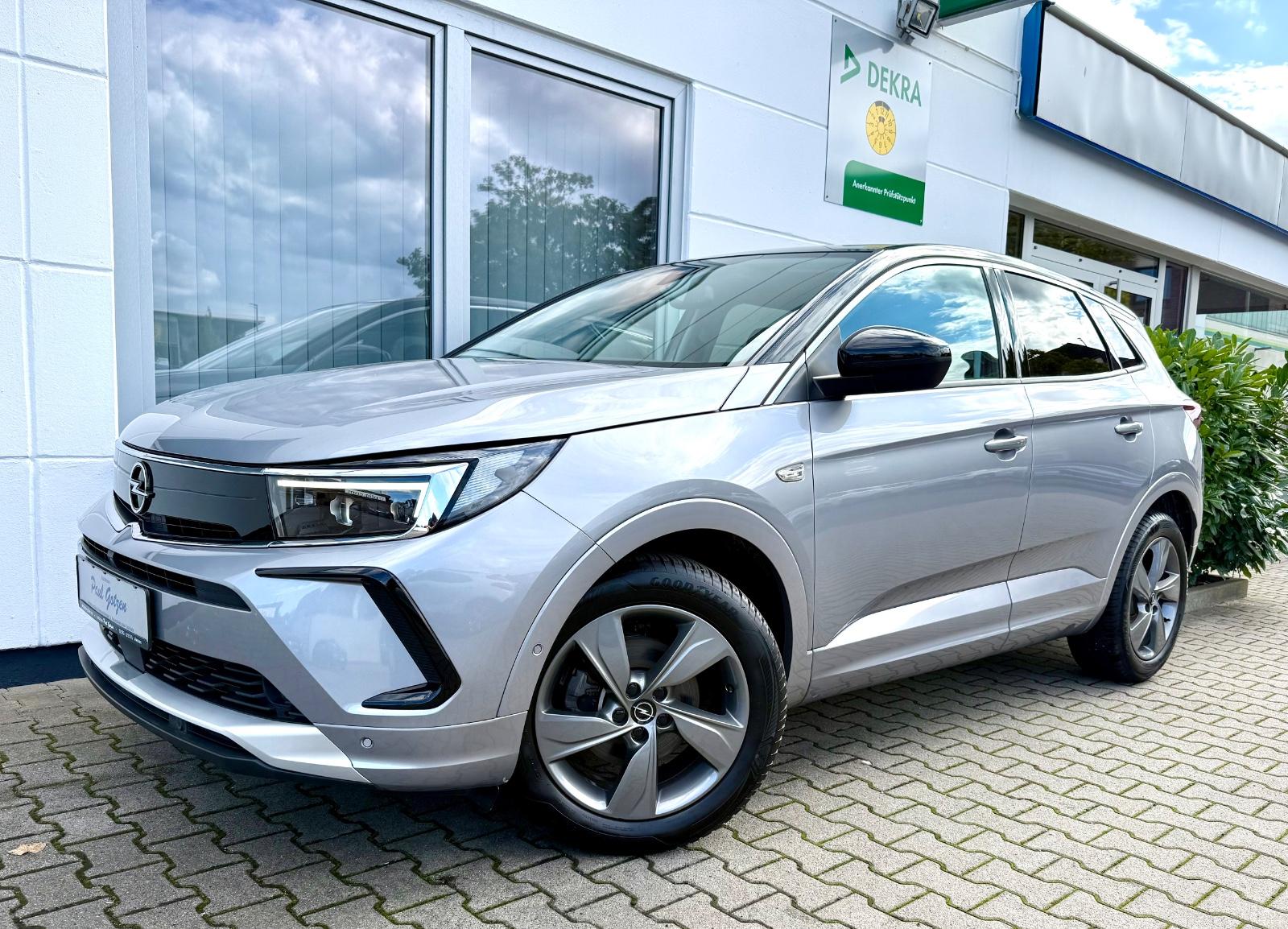 Opel Grandland 1,2 Elegance AT NaviPro|Matrix|AHK|360