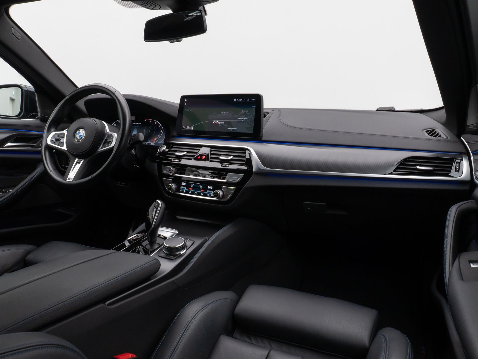 Fahrzeugabbildung BMW M550i xD Kamera Laser HUD DAB H/K 4xKlima Komfor