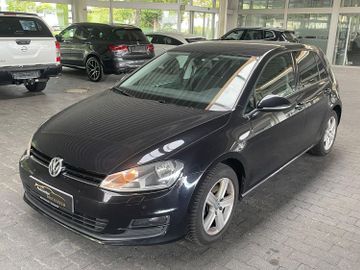 Volkswagen Golf - 3