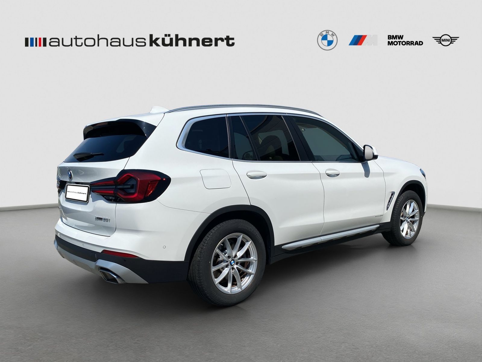 BMW X3 xDrive 20i LED HUD Navi ParkAss RFK AUT foto 7
