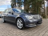 Mercedes-Benz C 220 T CDI BlueEfficiency Avantgarde - Mercedes-Benz C 220: Cdi Avantgarde