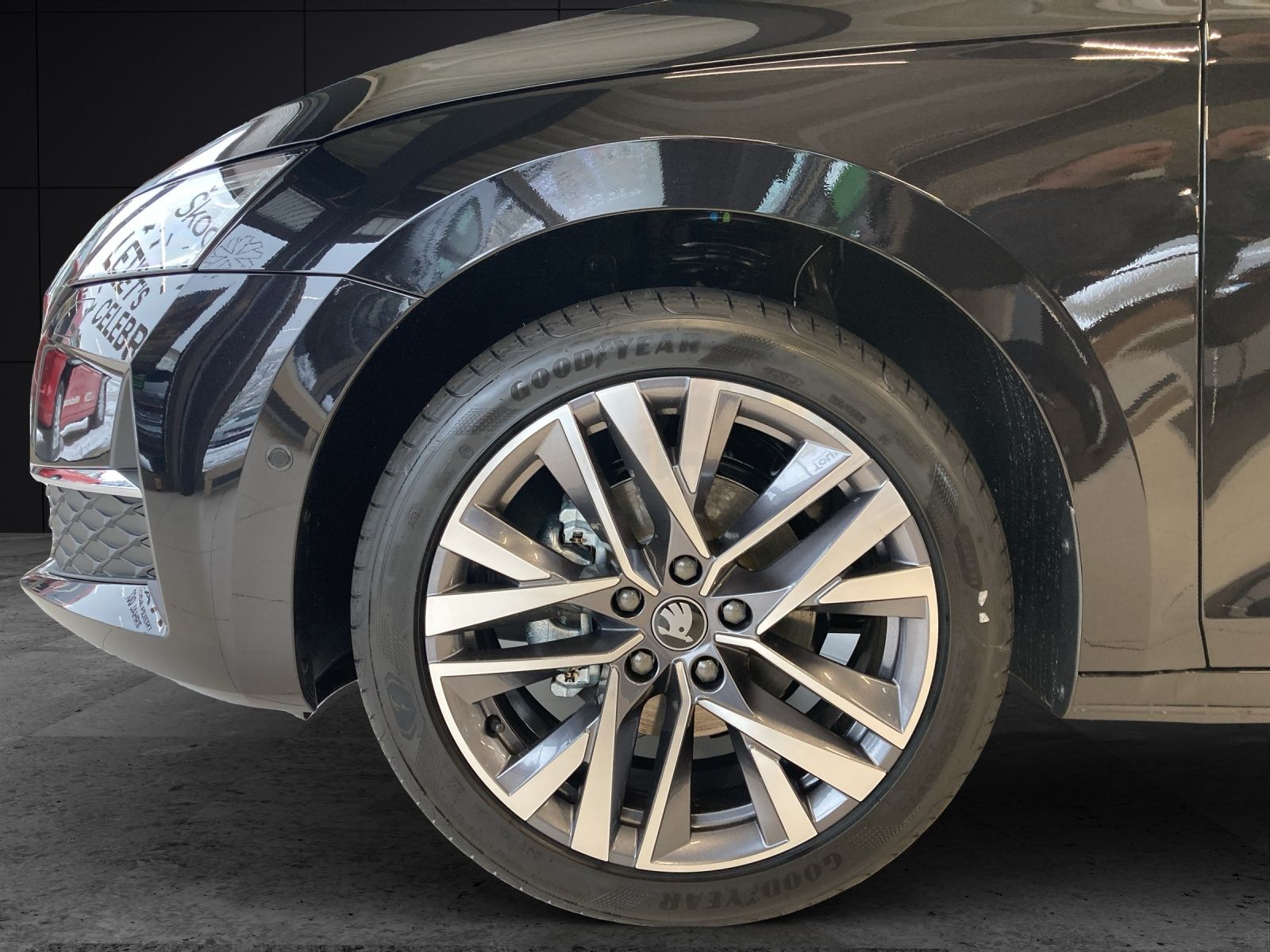 Fahrzeugabbildung SKODA Octavia Combi Balance 1.5 TSI mHEV DSG AHZV 3 J
