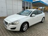 Volvo S60 1,6 Benzin - gebrauchte Volvo S60 aus dem Jahr 2013
