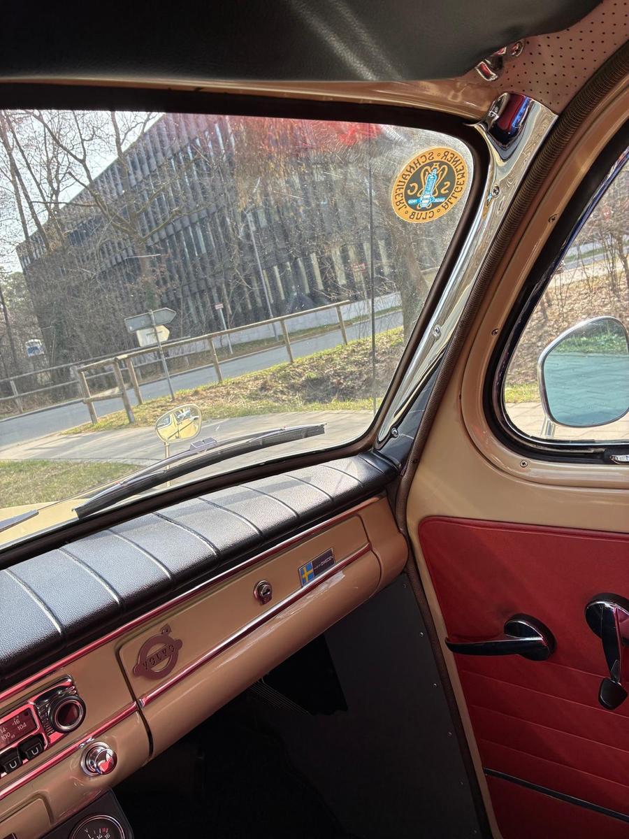 Volvo PV 544 (Buckelvolvo) Oldtimer 