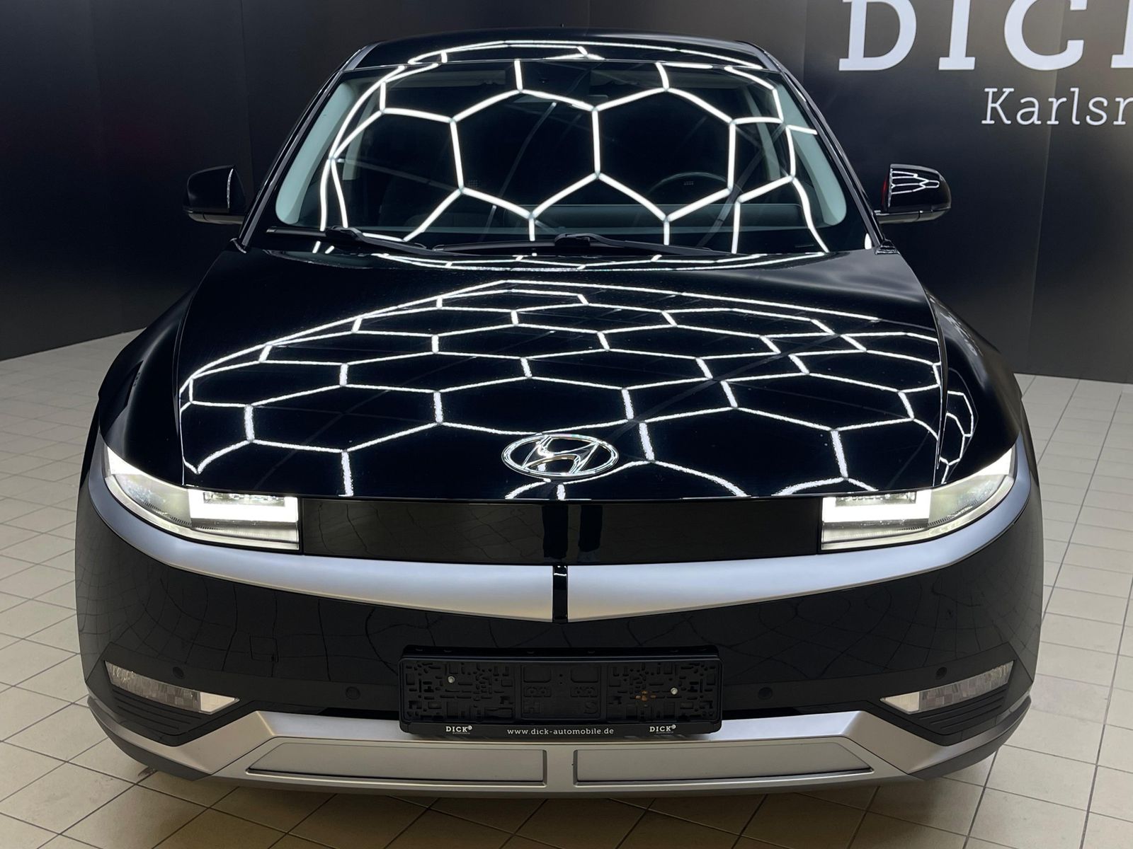 Fahrzeugabbildung Hyundai Ioniq 5 Dynamiq LED+NAVI+SITHZ+KAMERA+ACC+WP+19"