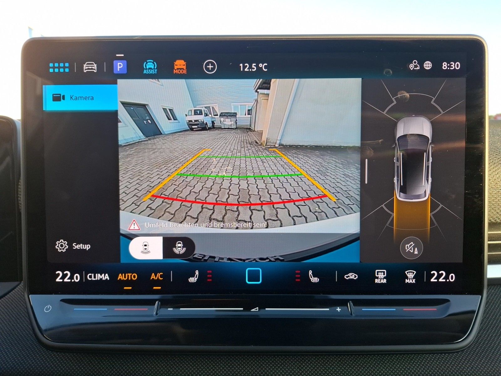 Fahrzeugabbildung Volkswagen T-Roc eTSI  Life DSG LEDplus Navi AID ACC RFK SH