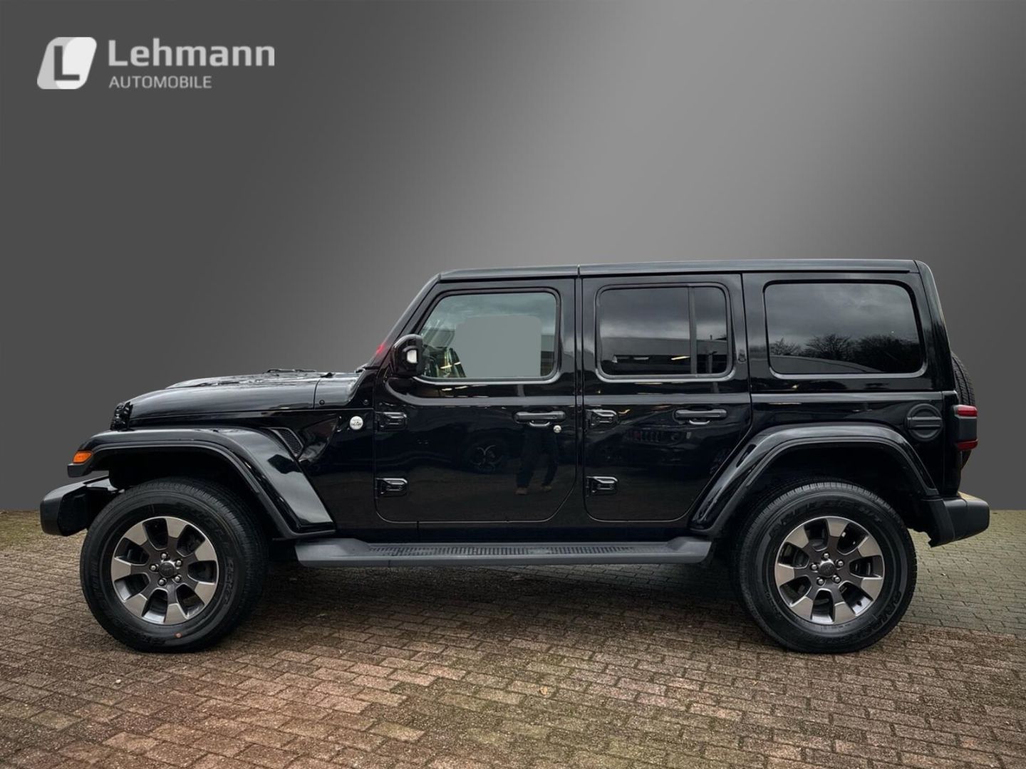 Fahrzeugabbildung Jeep Wrangler Unlimited Sahara 2.0 T-GDI 4x4 - Leder