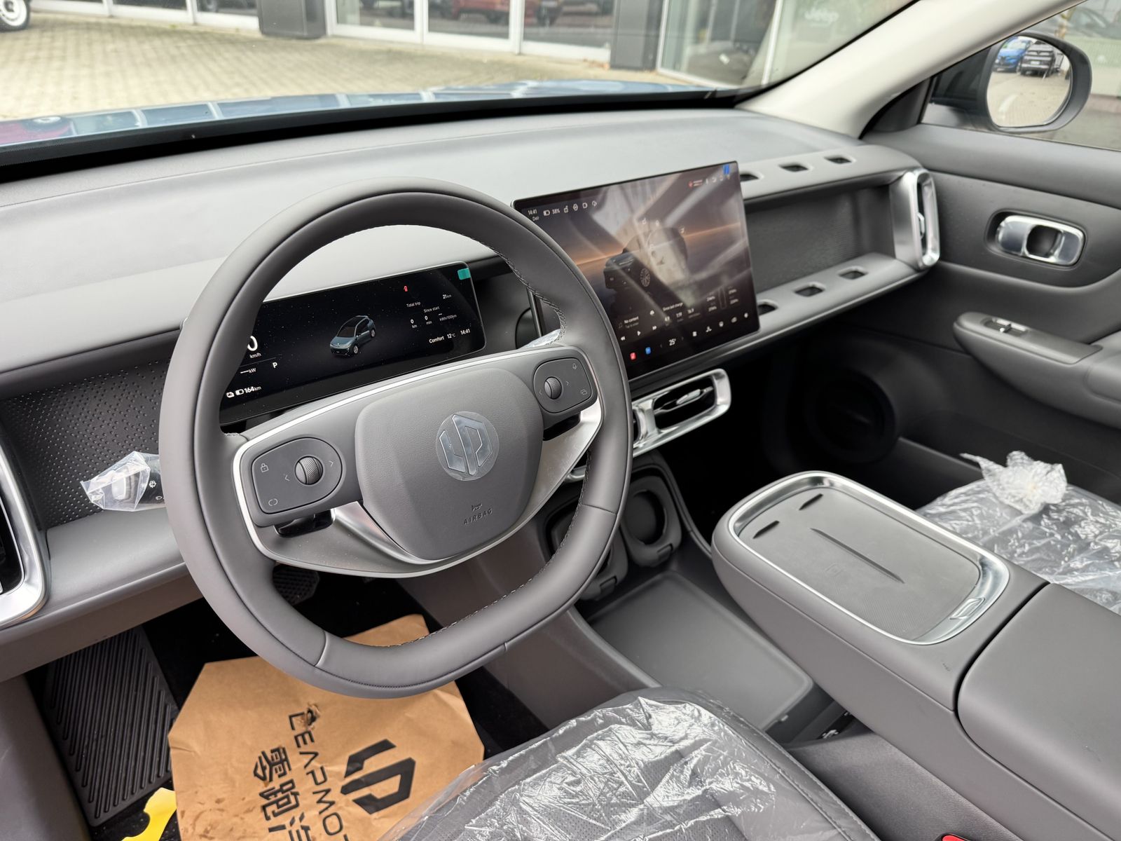 Leapmotor Andere - Bild 8