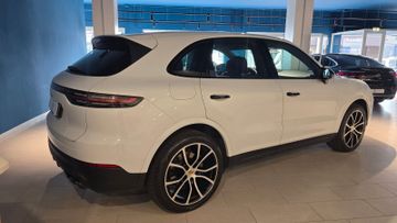 Porsche Cayenne - 5