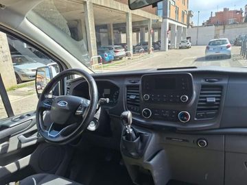 Ford Tourneo Custom - 10
