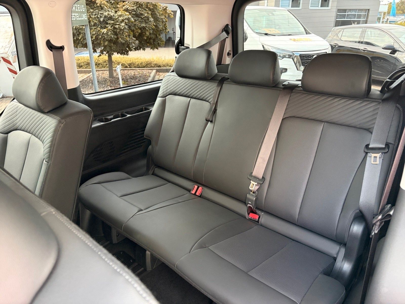 Hyundai Staria – Bild 8