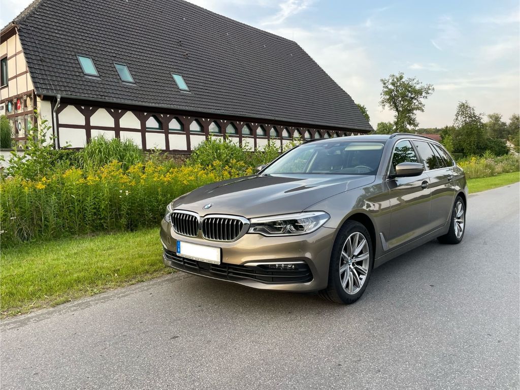 Image of BMW 520