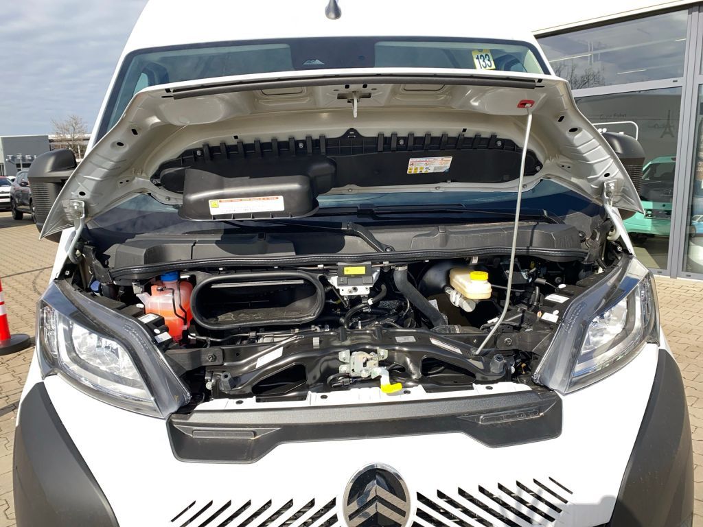 Fahrzeugabbildung Citroën Jumper 2.2 BlueHDi 140 L2H2 *AZV*Navi*Rückfahrk*