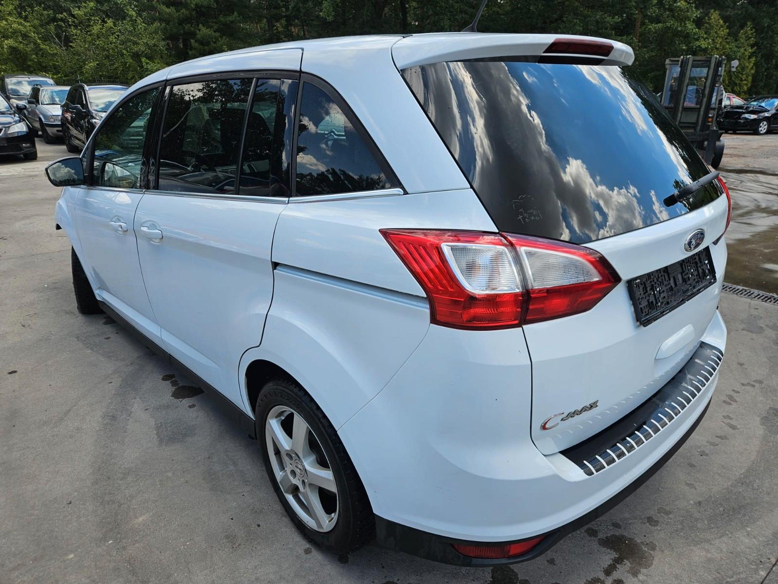 Ford Grand C-MAX 2012 — rear view