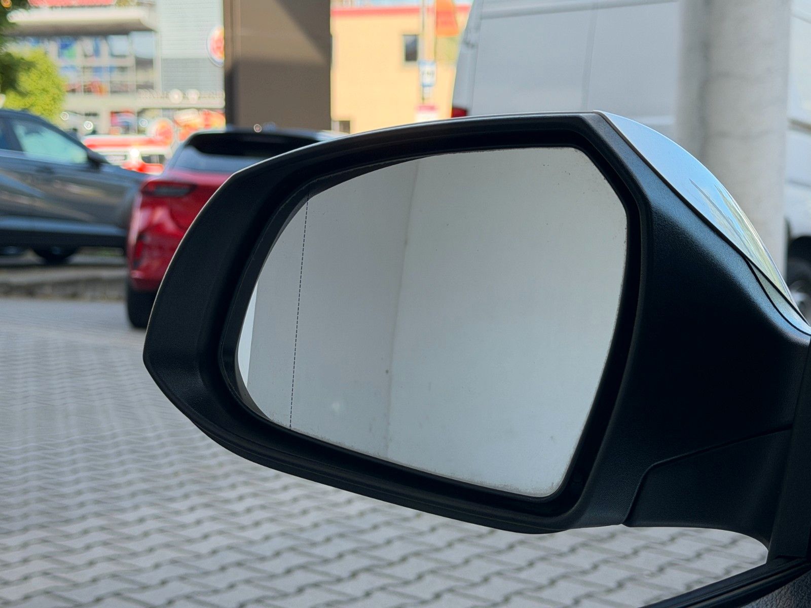 Fahrzeugabbildung Hyundai i10 Trend 84PS Automatik/PDC/SHZ!