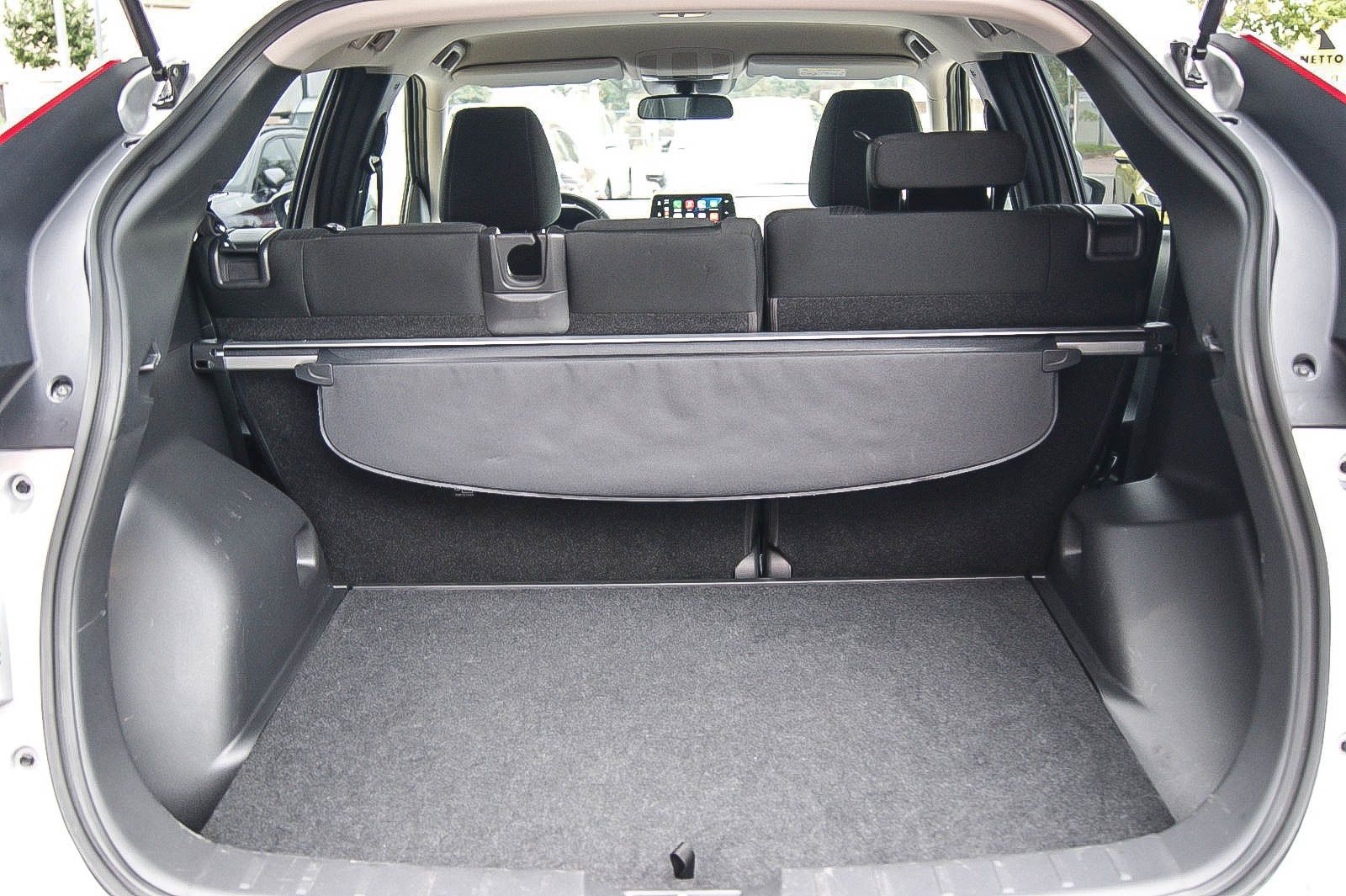 Fahrzeugabbildung Mitsubishi Eclipse Cross Intro Edition2WD 1HAND LED HEAD-UP