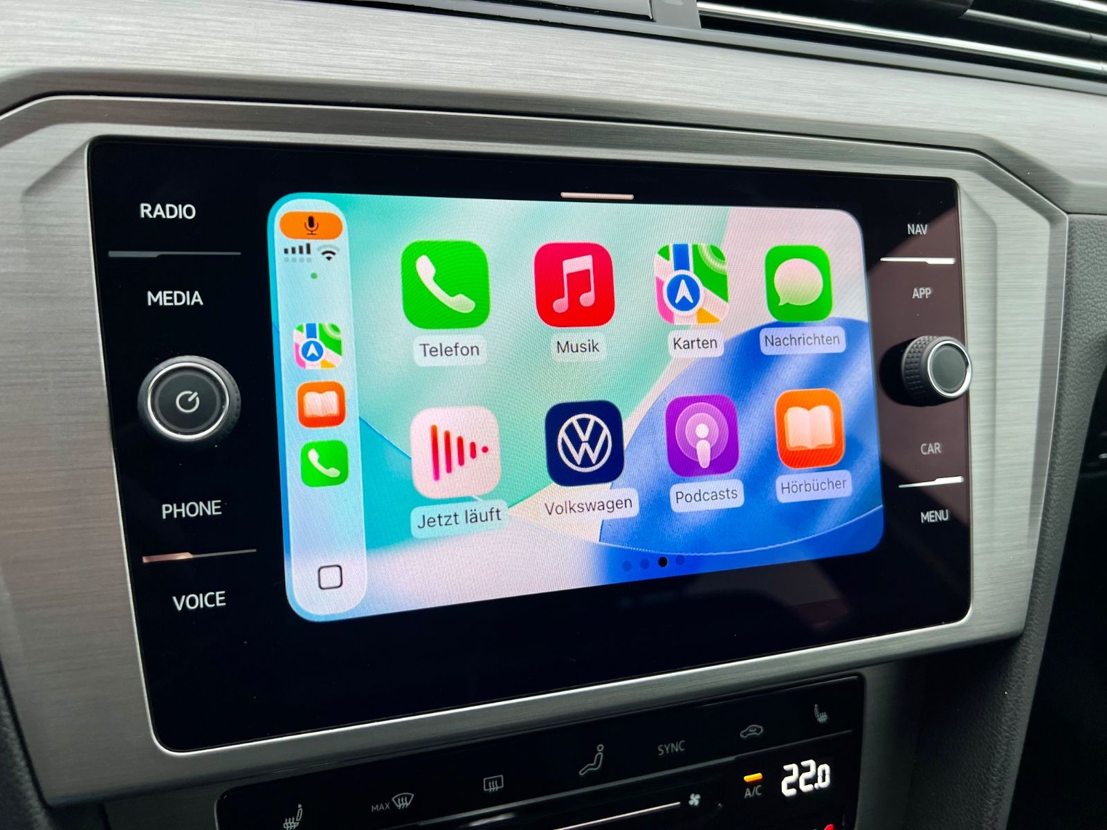 VW Passat Variant Conceptline GZJR AAC SHZ NAVI